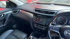 Nissan Qashqai 1.3 DiG-T Tekna 5dr Petrol Hatchback